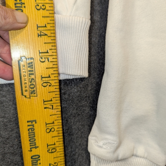 Hollister White Zip up Jacket SZ XS - Picture 2 of 6